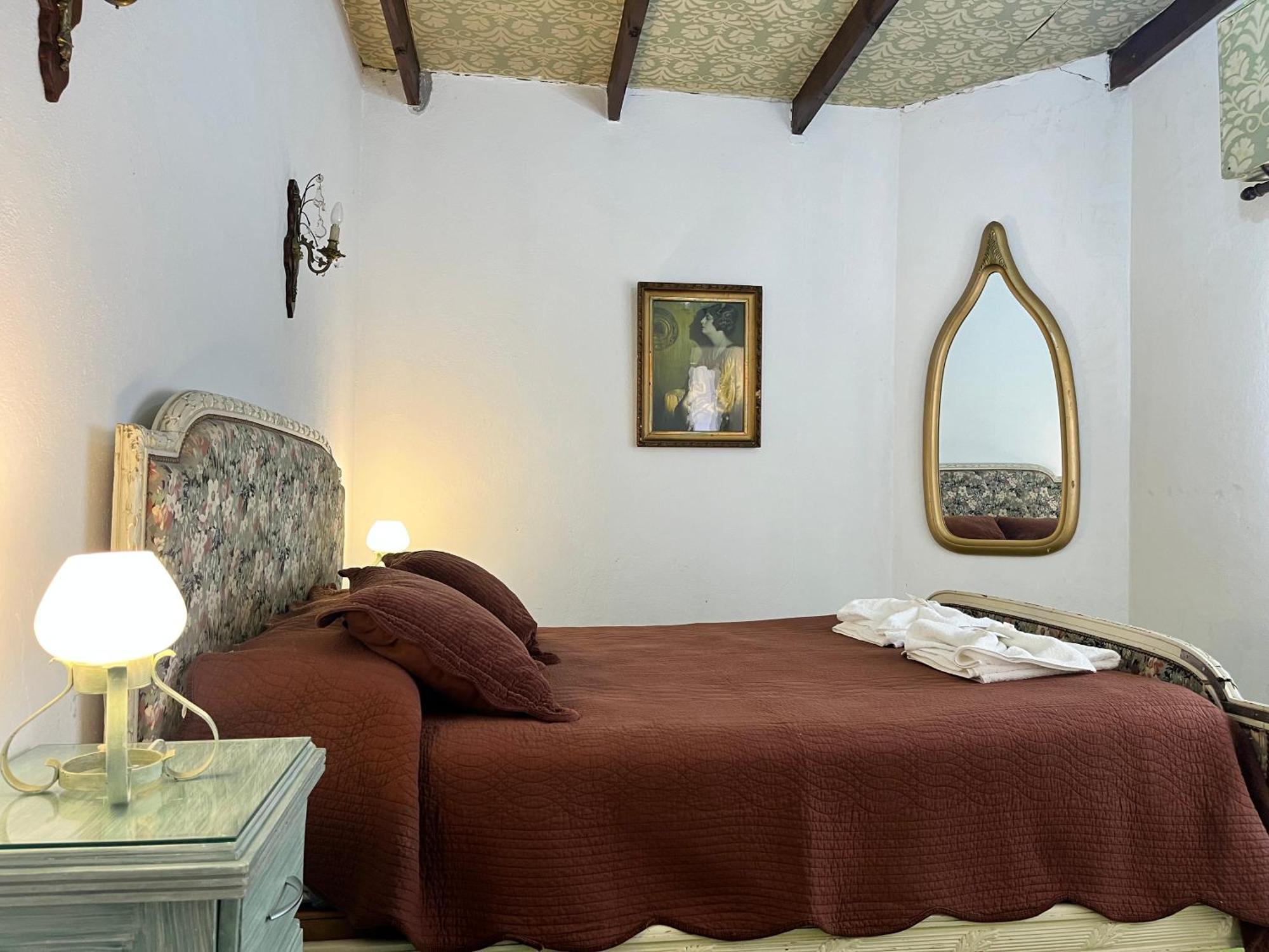 "La Loma" - Vieja Casona Aparthotel El Calafate Buitenkant foto