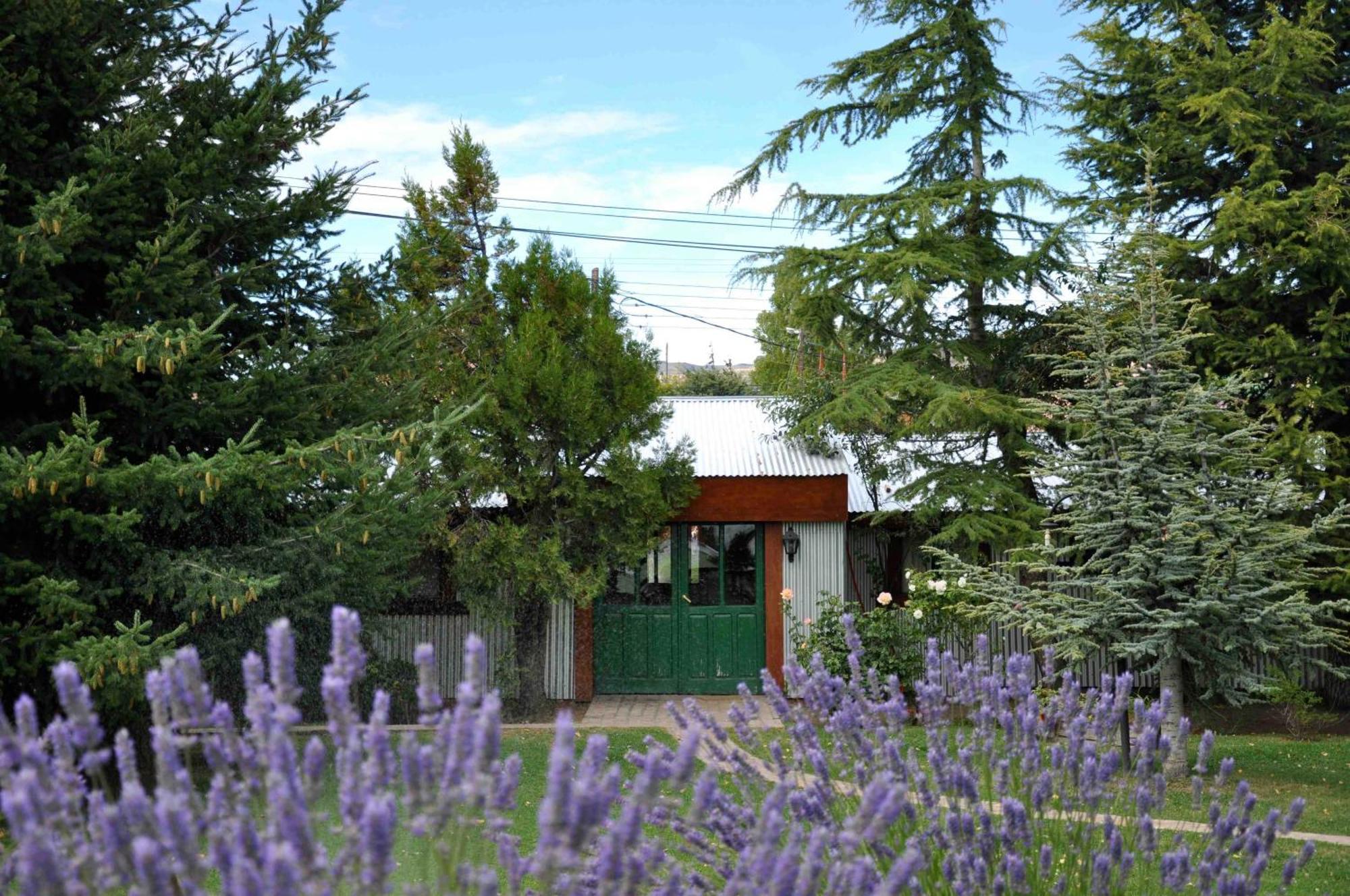 "La Loma" - Vieja Casona Aparthotel El Calafate Buitenkant foto