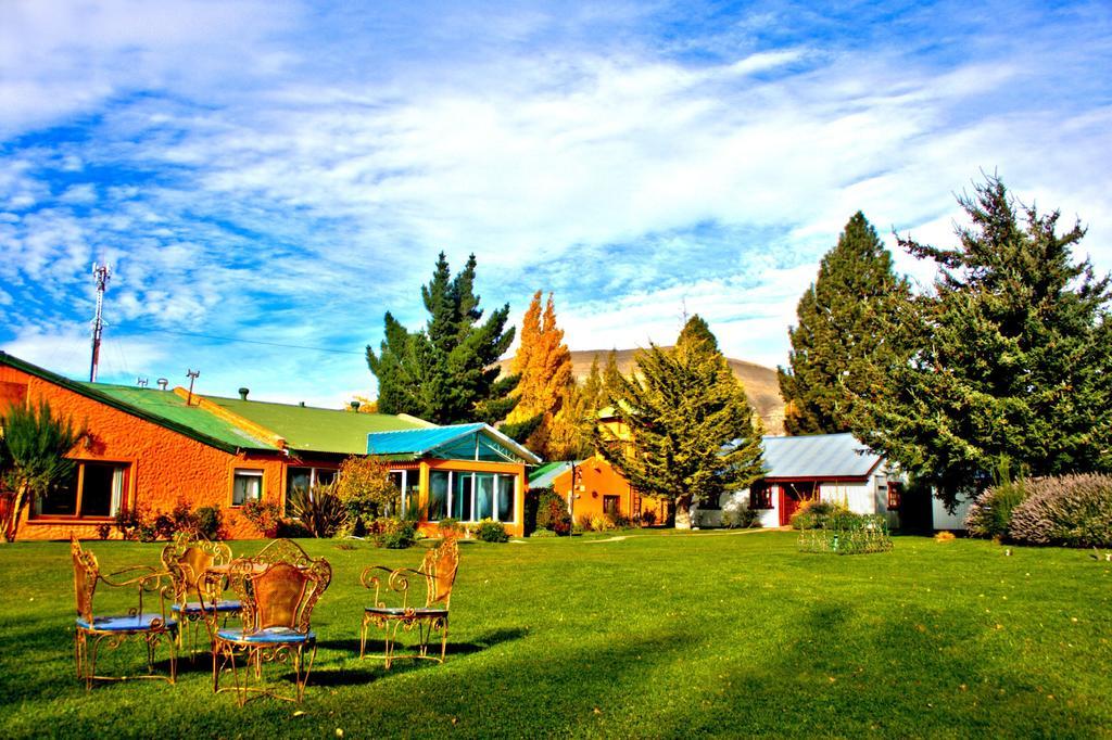 "La Loma" - Vieja Casona Aparthotel El Calafate Buitenkant foto